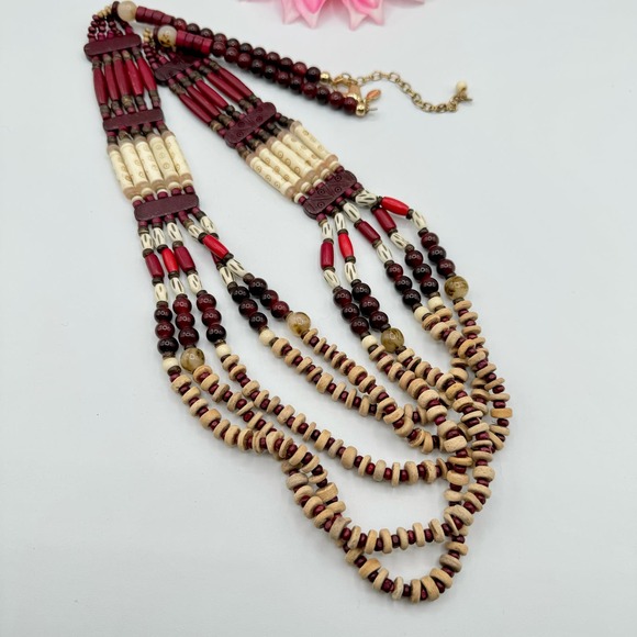 Chico’s Cherry-Colored Bib Necklace Beaded Tribal Boho Tropic Vaca Statement - Picture 4 of 14